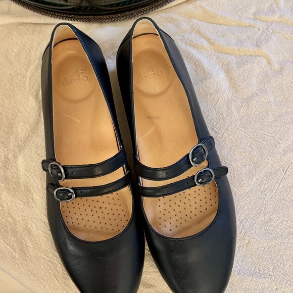 Dansko Ballet Flats - Picture 1 of 3